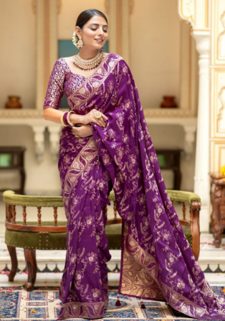 Picture of Resplendent Silk Purple Saree