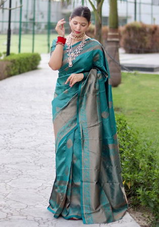 Picture of Wonderful Silk Midnight Blue Saree