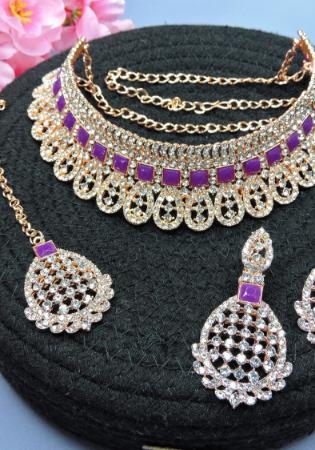 Picture of Magnificent Dark Orchid Necklace Set