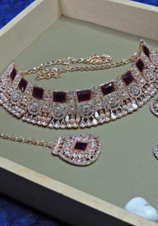 Picture of Nice Maroon Necklace Set