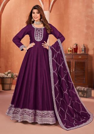 Picture of Pretty Silk Purple Straight Cut Salwar Kameez