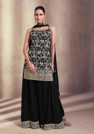 Picture of Splendid Georgette Black Straight Cut Salwar Kameez