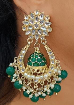 Picture of Exquisite Dark Green Earrings