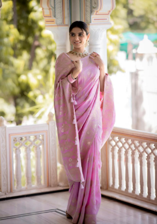 Picture of Exquisite Silk Lavender Blush Saree