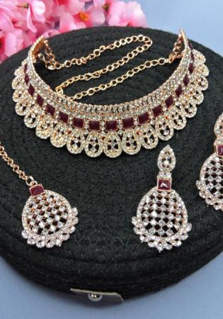 Picture of Wonderful Maroon Necklace Set