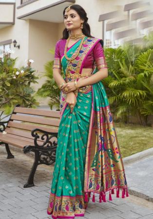 Picture of Resplendent Silk Teal Saree