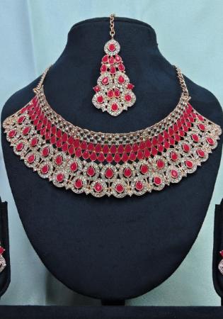 Picture of Pleasing Dim Gray Necklace Set