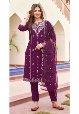 Picture of Alluring Silk Purple Readymade Salwar Kameez