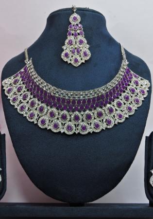 Picture of Superb Medium Purple Necklace Set