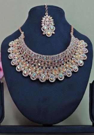 Picture of Superb Tan Necklace Set