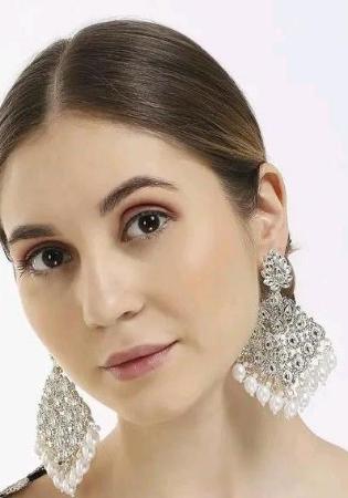 Picture of Appealing Light Grey Earrings