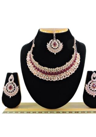 Picture of Superb Chiffon Maroon Necklace Set