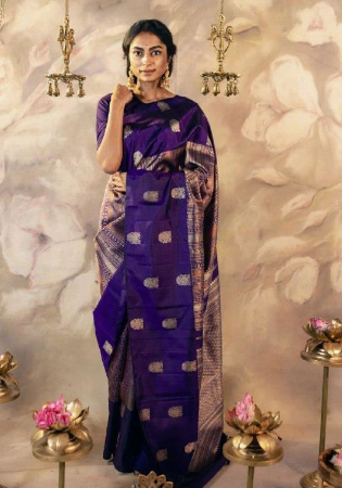 Picture of Stunning Silk Purple Saree