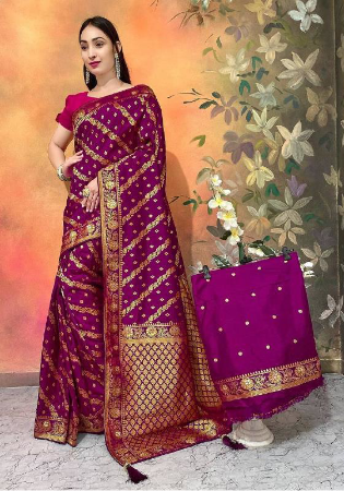 Picture of Pleasing Silk Purple Saree