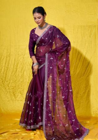 Picture of Beautiful Silk Purple Saree