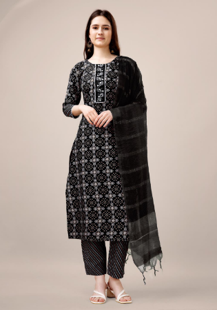 Picture of Beauteous Rayon Black Readymade Salwar Kameez