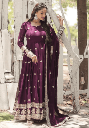 Picture of Pretty Georgette Purple Readymade Gown