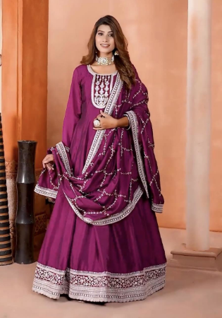 Picture of Chiffon & Silk Purple Readymade Salwar Kameez