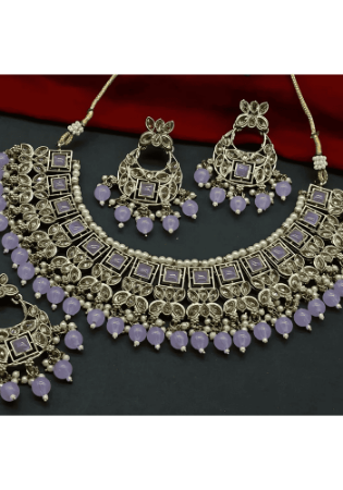 Picture of Well Formed Plum Necklace Set