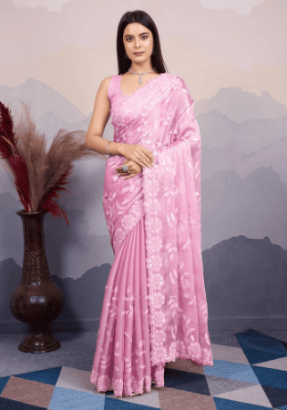 Picture of Gorgeous Silk Pale Violet Red Saree