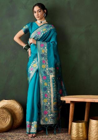 Picture of Good Looking Silk Teal Saree