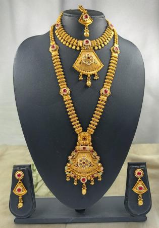 Picture of Lovely Golden Rod Necklace Set