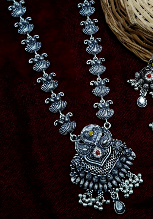 Picture of Charming Slate Grey Necklace Set