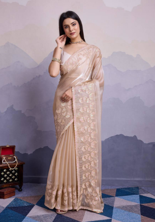 Picture of Amazing Chiffon Beige Saree