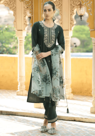 Picture of Stunning Silk Green Readymade Salwar Kameez