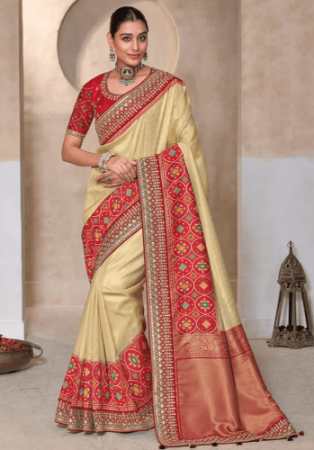 Picture of Amazing Silk Tan Saree