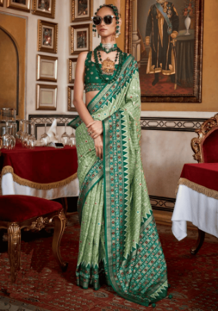 Picture of Enticing Silk Dark Sea Green Saree