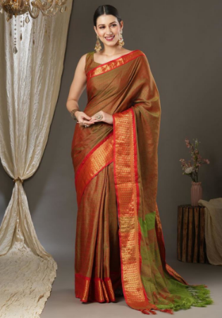 Picture of Enticing Silk Sienna Saree