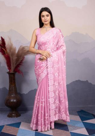 Picture of Graceful Silk Pink Saree