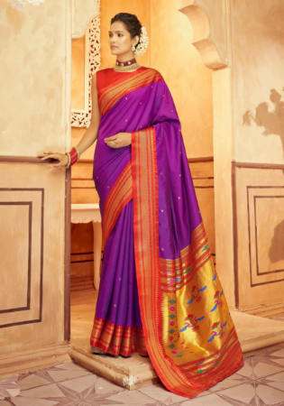 Picture of Good Looking Silk Purple Saree