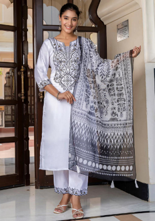 Picture of Nice Silk White Readymade Salwar Kameez