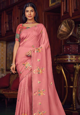 Picture of Well Formed Chiffon Pale Violet Red Saree