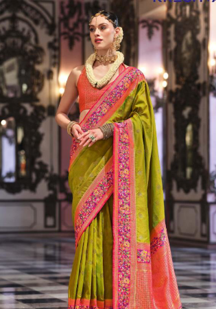 Picture of Good Looking Silk Golden Rod Saree